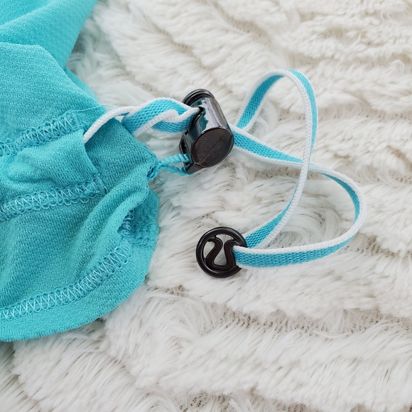 SOLD..Lululemon tame me tank top - Picture 5 of 6